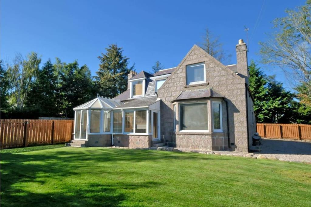 Traditional Stone Farmhouse - Aberdeen West Vila Exterior foto